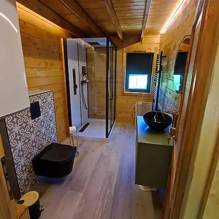 Le De Joyce Et Piscine Chalet Saint-Aubin-Des-Preaux