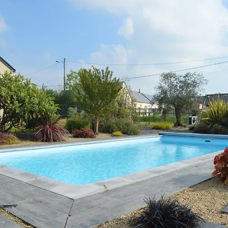 Chalet Le De Joyce Et Piscine *