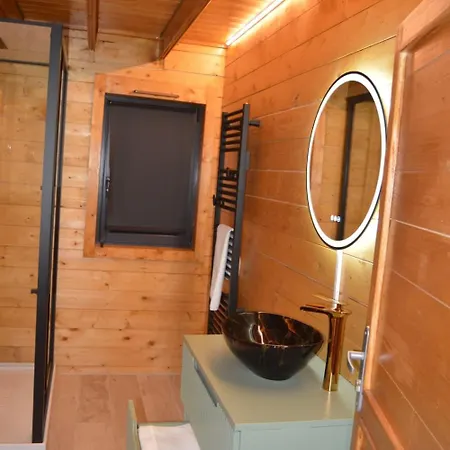 Le De Joyce Et Piscine