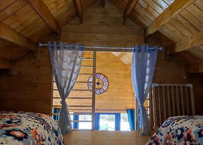 Le De Joyce Et Piscine シャレー