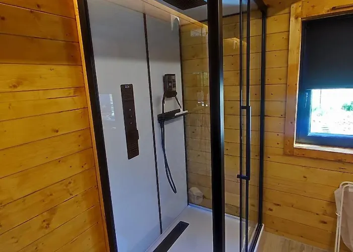 シャレー Le De Joyce Et Piscine Saint-Aubin-Des-Preaux