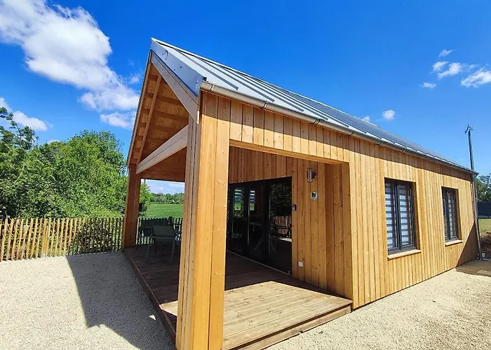 Le De Joyce Et Piscine Saint-Aubin-Des-Preaux