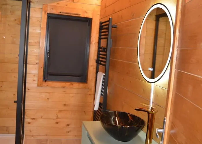 Le De Joyce Et Piscine