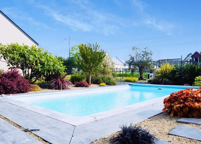 Le De Joyce Et Piscine シャレー